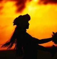 Почему огненное шоу привлекает людей по сей день? Как зародился ритуальный танец?